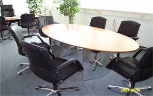 circon executive s-class - Conference table system for the executive suite.