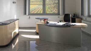 circon executive command - executive desk - Maple and Silver