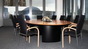 circon s-class - Elliptical conference table - black painted moulded feet and undersides painted glass