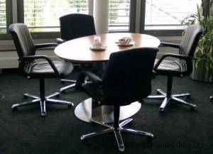 circon s-class - Elliptical one column meeting table