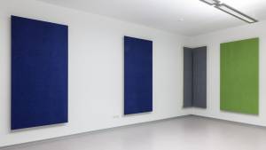 vitAcoustic colored and highly absorbent broadband wall absorbers